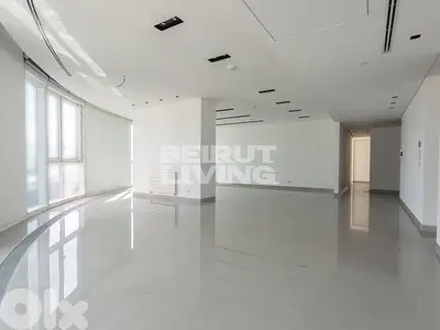 Luxurious | Modern Interiors | Pool & Gym | Stunning View