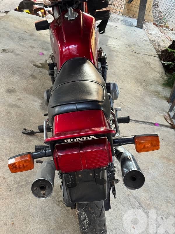 Honda CB 6
