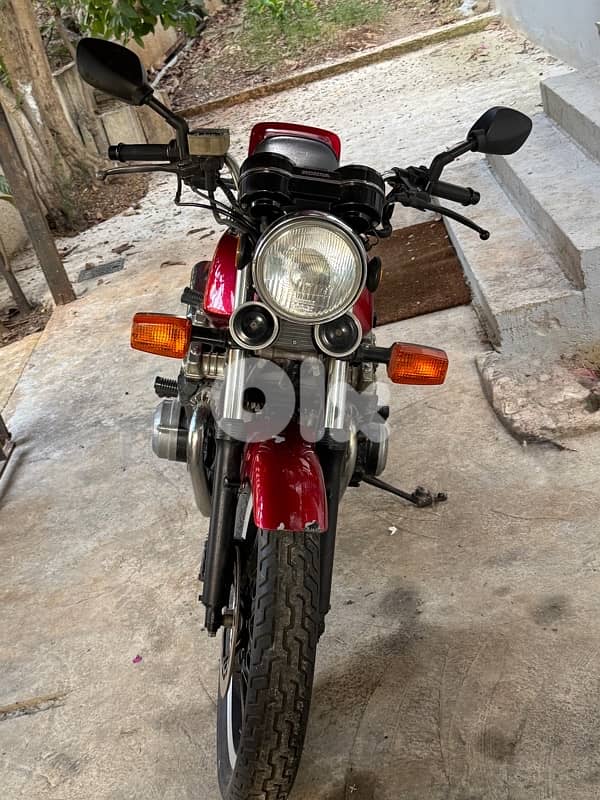 Honda CB 7