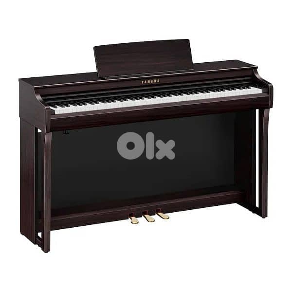 Yamaha Clavinova clp-825 digital (electric) piano.    CAll: 76360442 0