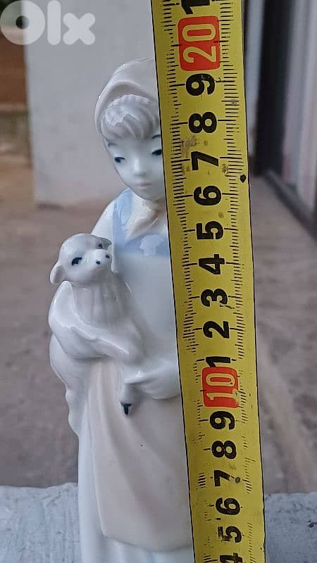 antique 9