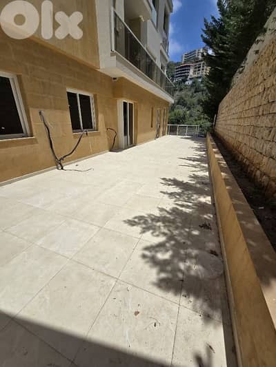 Apartment for sale in rabweh شقة للبيع في الربوة