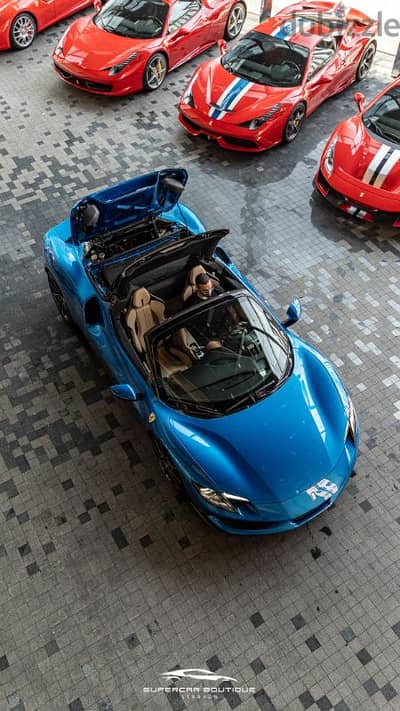 Ferrari 296 GTS 2023