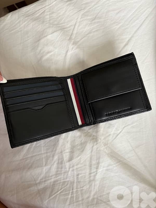 Tommy Hilfiger Wallet brand new never used 1
