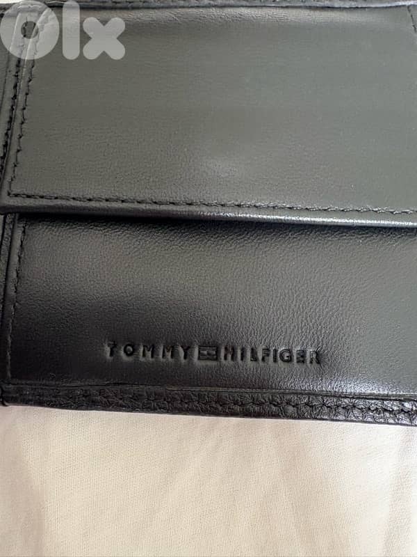 Tommy Hilfiger Wallet brand new never used 4