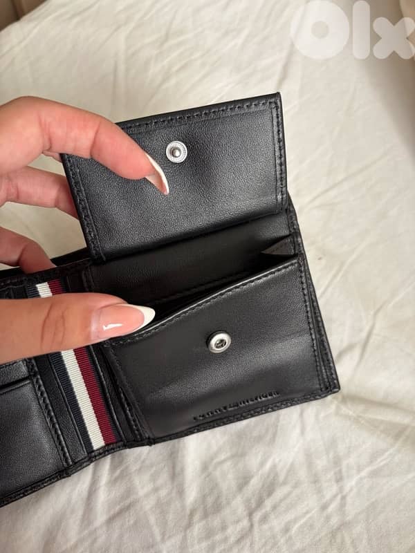 Tommy Hilfiger Wallet brand new never used 5