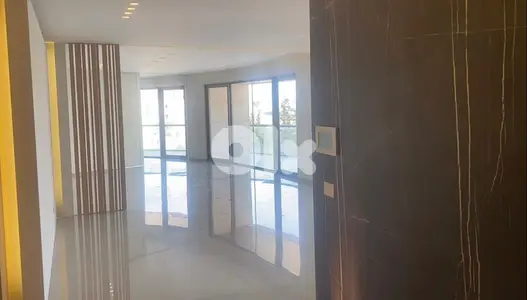 Apartment for sale in Downtown/ Spacious