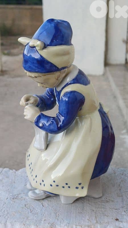 antique 8