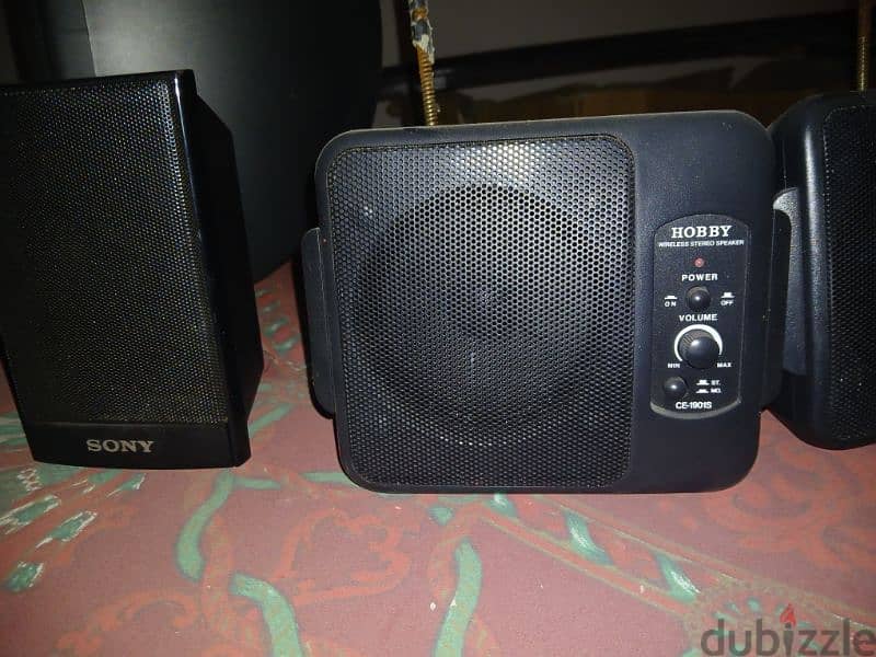 music equipment JBL 3
