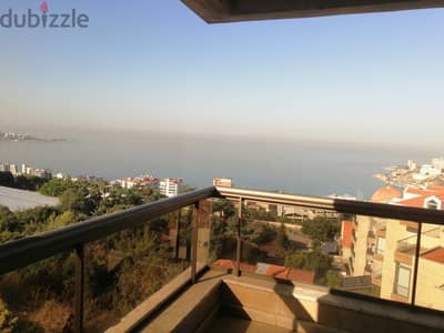 A SEA AND MOUNTAIN VIEW APPARTMENT IN KFAR HBAB GHAZIR