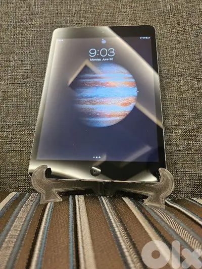 iPad Mini 2 – 16GB – Compact & Smooth iPad Mini 2 – 16GB – Compact & Smooth