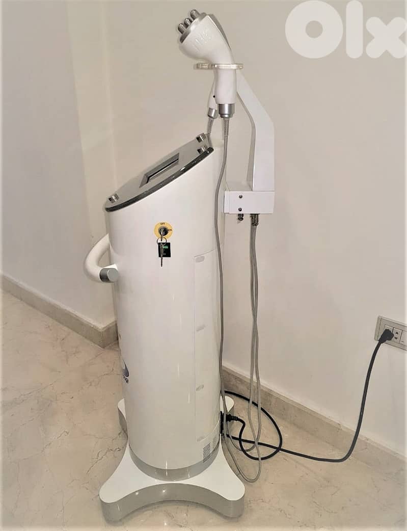Body & Face Slimming Contouring Skin Tighten Machine - Ultrasonic RF 9