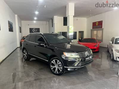 Volkswagen Touareg 2017 V6 ( WolfBurg . Edition)