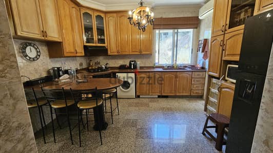 Apartment for sale in Hazmieh شقة للبيع في الحازمية