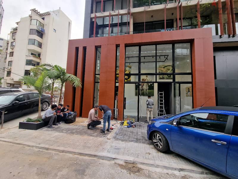 Shop for sale in Achrafieh-Mar Mkhayel 280sqm 0