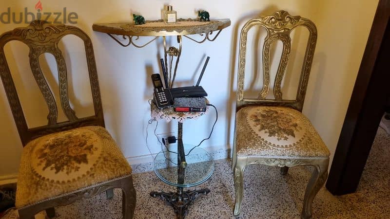 vintage chairs 0
