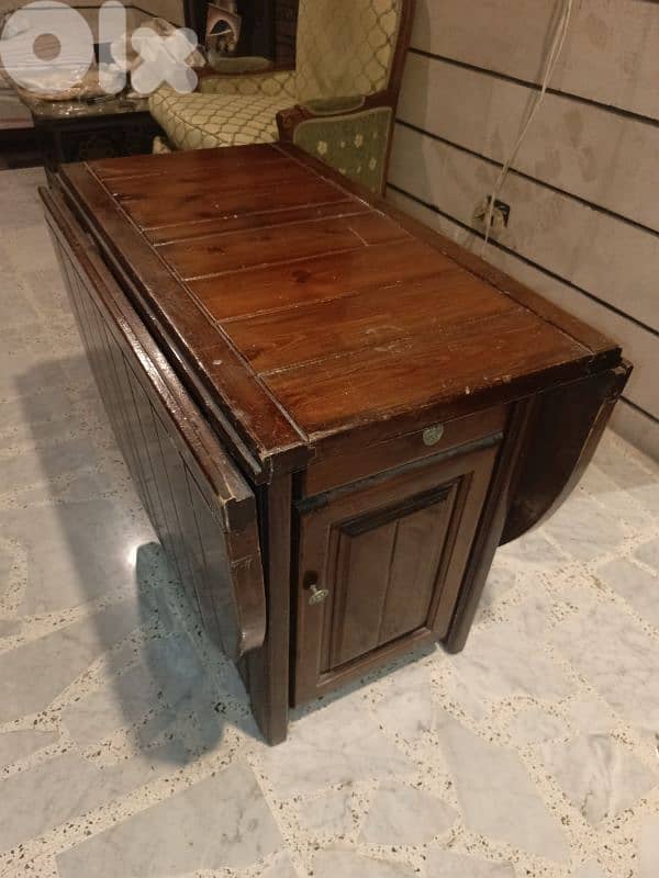 Very special Table! 3 sizes in 1 0
