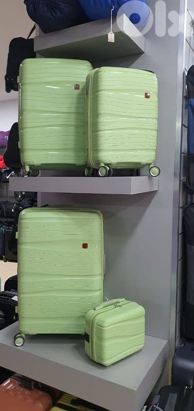 SwissGear Authentic Travel bags luggage suitcase 0