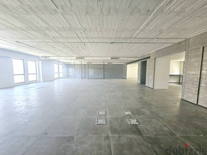 Spacious Office for Rent in Downtown 0