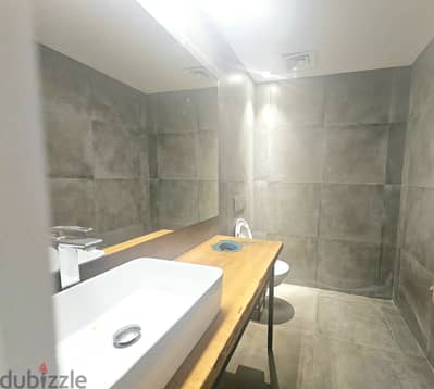 Spacious Office for Rent in Downtown