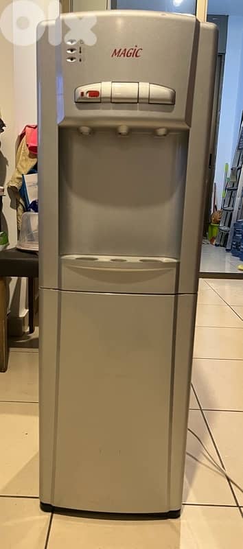 water cooler براد ماي magic مستمعل نضيف حجم كبير 3 خانات وخزانه تحت 1