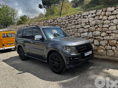 Mitsubishi Pajero 2017