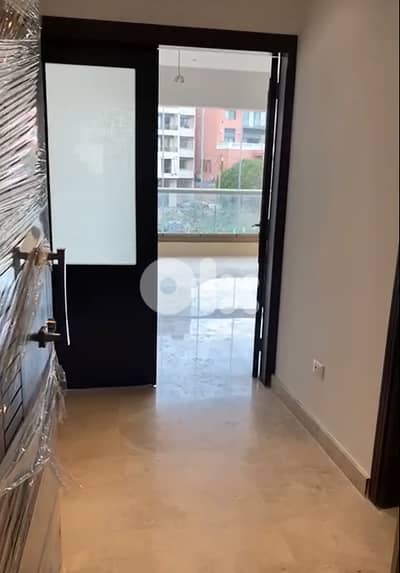 Apartment in Achrafieh Rmeil 450.000$ شقة للبيع في الاشرفية