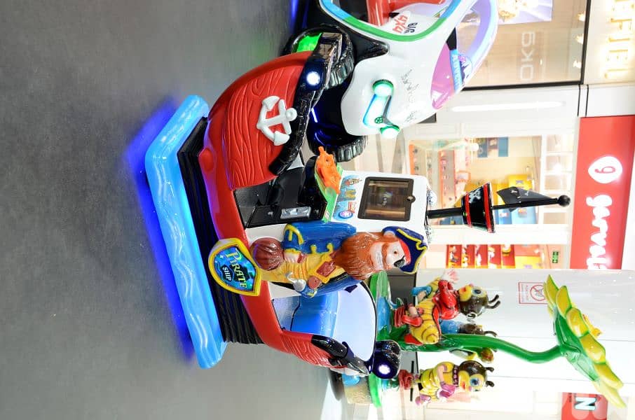 PIRATE SHIP - Coin Operated Kiddie Ride 4
