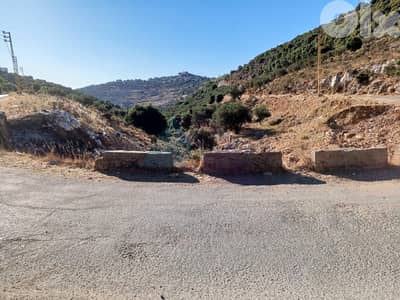 3751m2 land+mountain view 4 sale in Assia/batroun-أرض للبيع في البترون