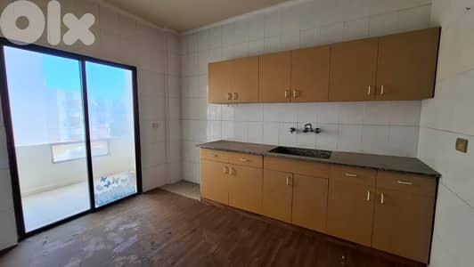 L18437-3-Bedroom Apartment For Sale in Aamchit With A Good Price