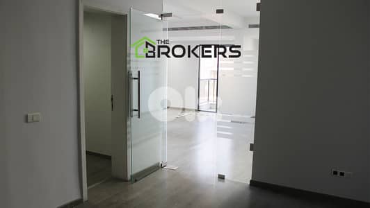 Office for Rent in Ain Al Mraiseh    مكتب للايجار في عين المريسة