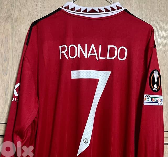 manchester united kit carabao final v Newcastle wembley 23 ronaldo 7 4