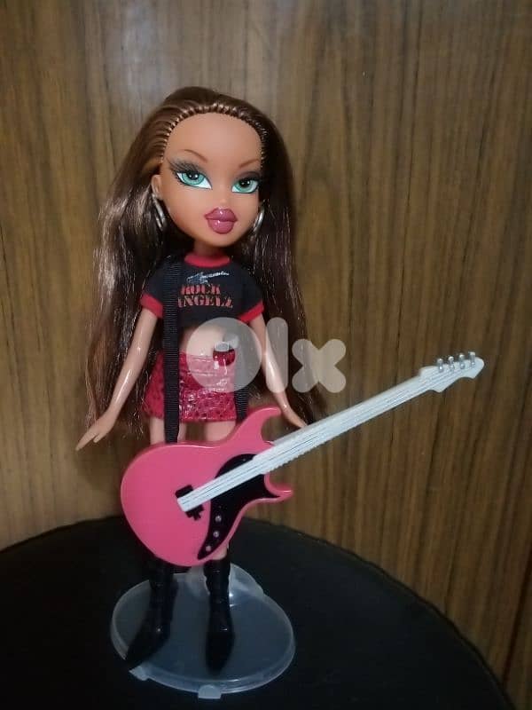 BRATZ ROCK ANGELZ YASMIN 2nd Edition MGA 2005 Great doll+Boots+Guitare 6