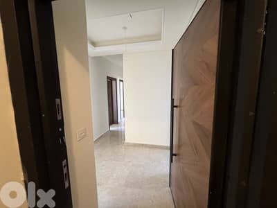 RWB114RR - Apartment for sale in Tripoli