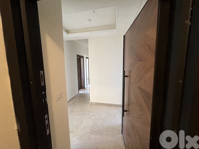 RWB118RR - Apartment for sale in Tripoli