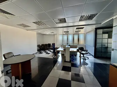 Prime Location - Office for rent in Achrafieh موقع مميز - مكتب للإيجار