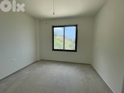 Apartment For Sale In Mazraat Yachouh شقة للبيع في مزرعة يشوع
