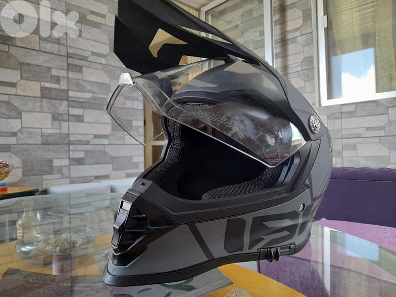 Helmet 1 2