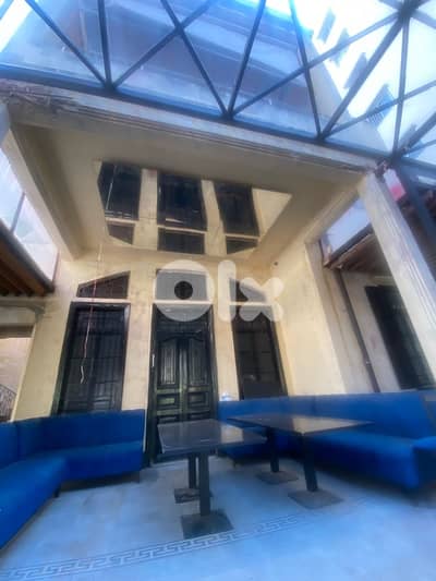 Authentic stand alone with large garden for restaurant wellness gym