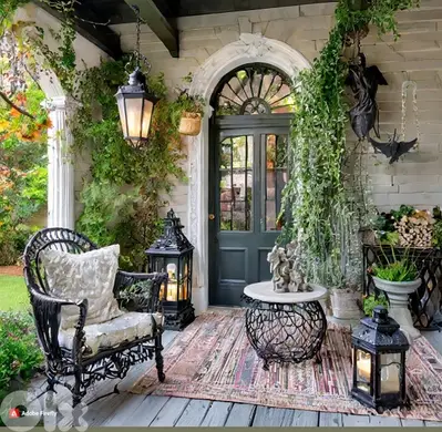 Authentic stand alone with large garden for restaurant wellness gym
