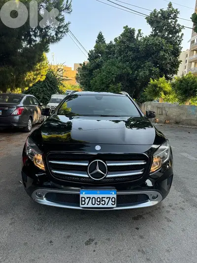 Mercedes-Benz GLA-Class 2017 Clean Carfax