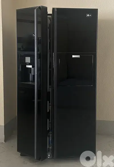 LG 2-door fridge/freezer