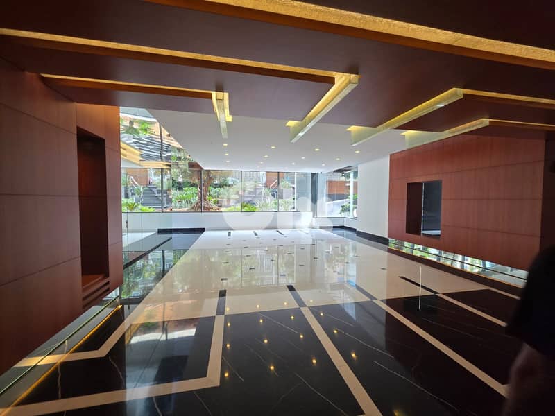 Apartment for sale in Clemenceau/ New/ View 0