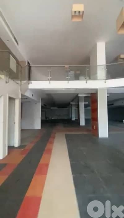 صالة عرض للايجار في الخط العام جونية | Showroom for rent in Jounieh
