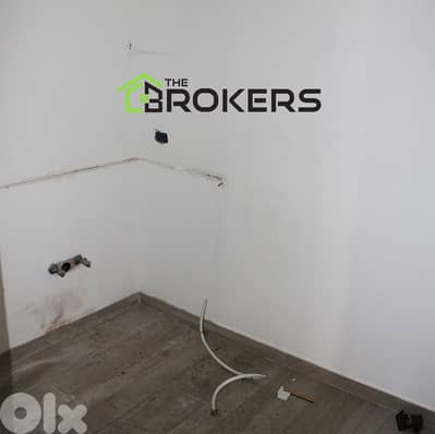 Shop for Rent in Sin El Fil  محل للايجار في سن الفيل
