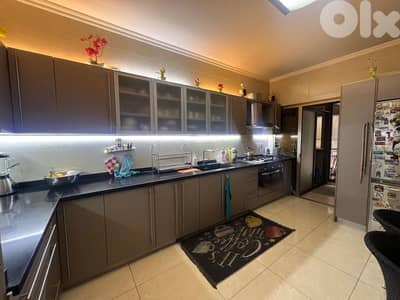 Apartment for sale in hazmieh شقة للبيع في الحازمية