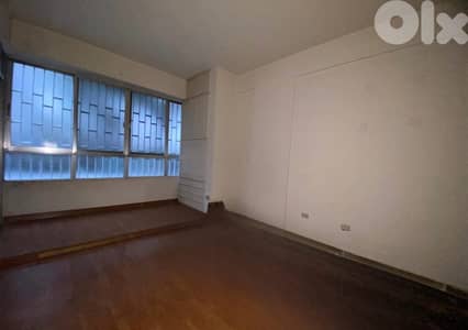 Apartment For Sale in Tallet Al Khayat / تلة الخياط