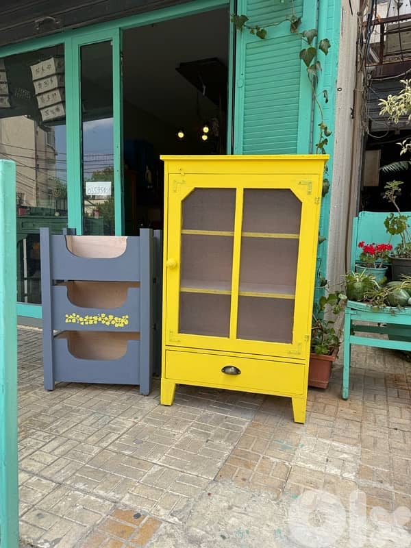 cabinet and vegetables stand 0