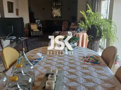 L18457-Apartment With Nice View For Sale in Achrafieh