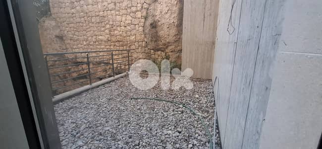 L18470-3-Bedroom Apartment with Small Garden & Large Balcony For Sale